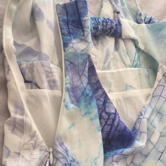 LF Watercolor House of Three Revolve Dress AUS 8 - Picture 7 of 7